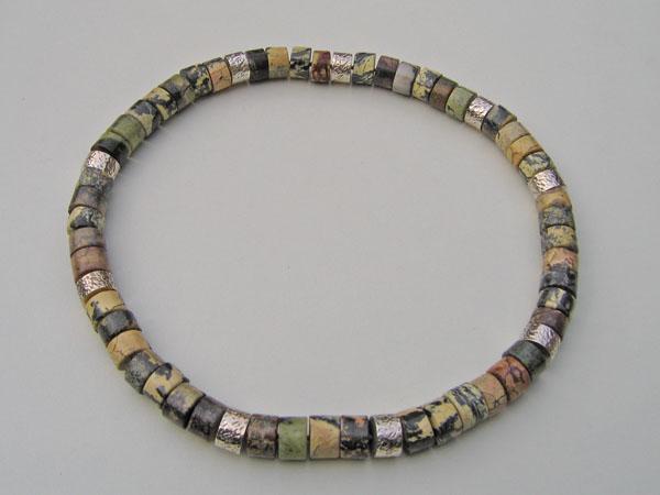 collier bloementurkoois en zilver kralen