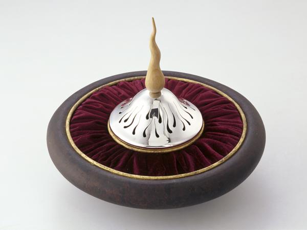 geurschaal koper zilver, bladgoud stof en hout