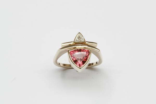 ring goud met toermalijn en triljant diamant
