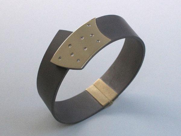 armband titanium goud en briljant