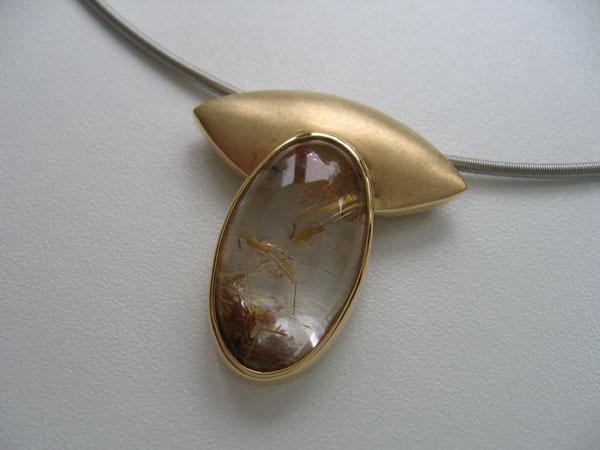 hanger 750 goud rutielkwarts