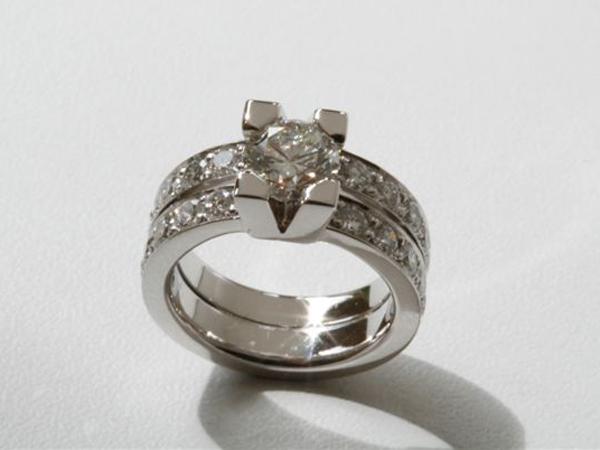 ring witgoud met briljant