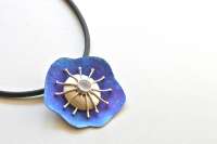 hanger zilver blauw titanium met chalcedoon