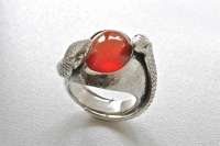 slangenring zilver met granaat